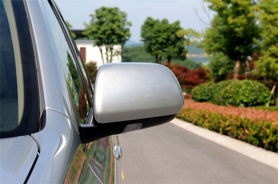 2012款汉兰达3.5L自动四驱至尊版7座