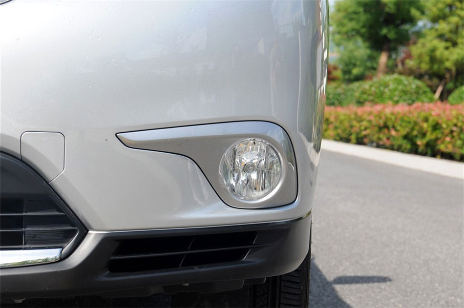 2012款汉兰达3.5L自动四驱至尊版7座