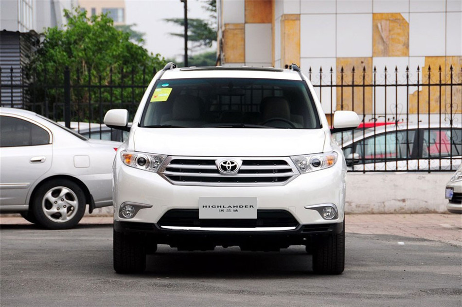 2012款汉兰达2.7L自动两驱豪华版7座