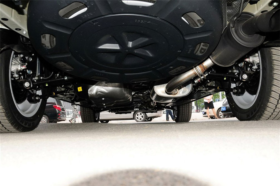 2012款汉兰达2.7L自动两驱豪华版7座