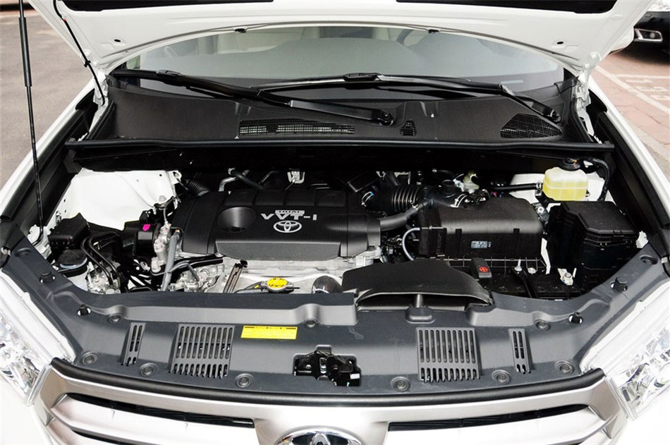 2012款汉兰达2.7L自动两驱豪华版7座