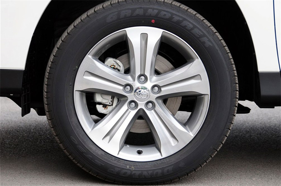 2012款汉兰达2.7L自动两驱豪华版7座