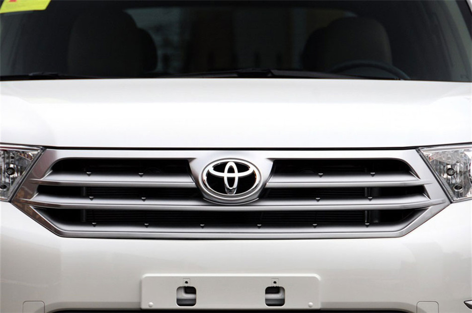 2012款汉兰达2.7L自动两驱豪华版7座