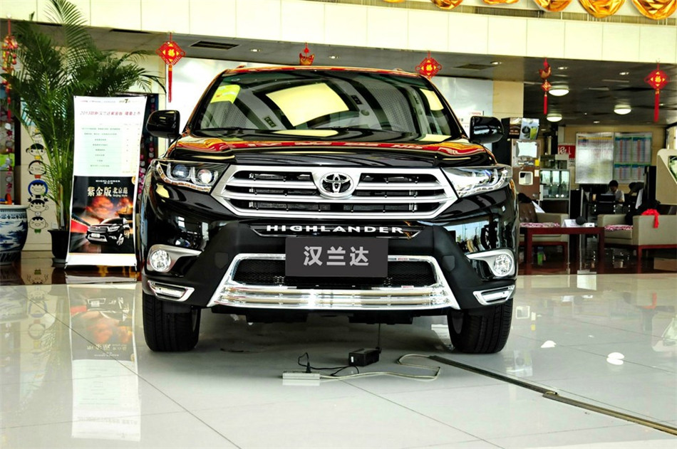 2013款汉兰达2.7L自动两驱紫金版7座