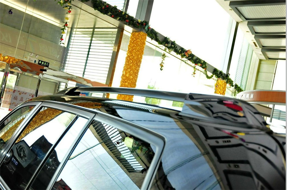 2013款汉兰达2.7L自动两驱紫金版7座