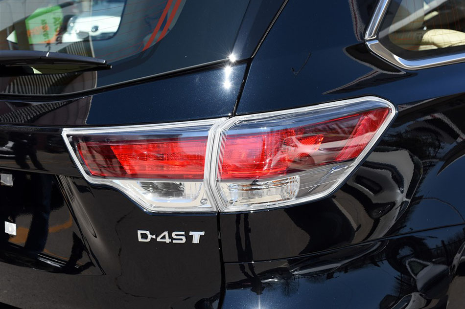 2015款 2.0T 两驱精英版 7座 细节