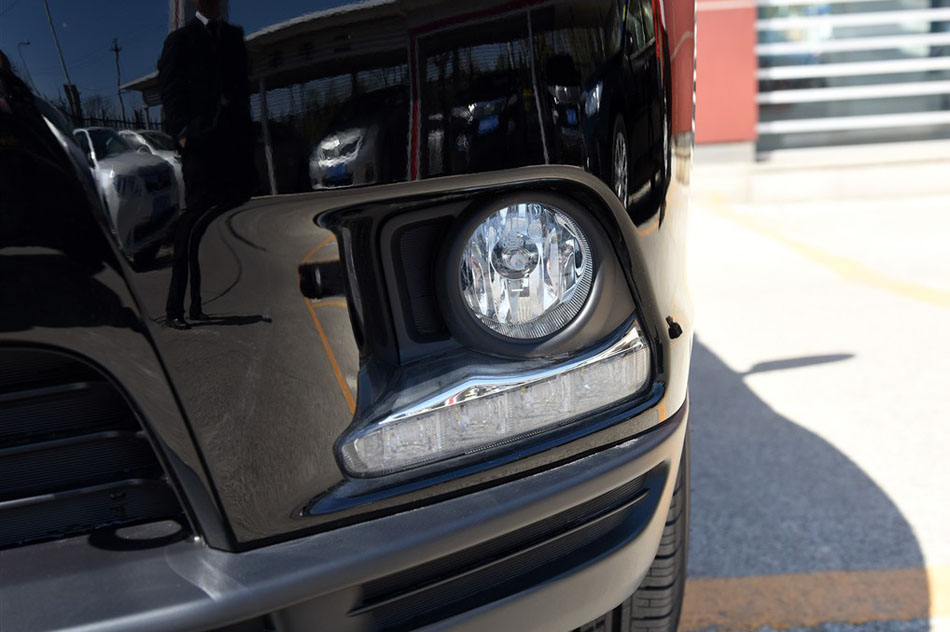 2015款 2.0T 两驱精英版 7座 细节