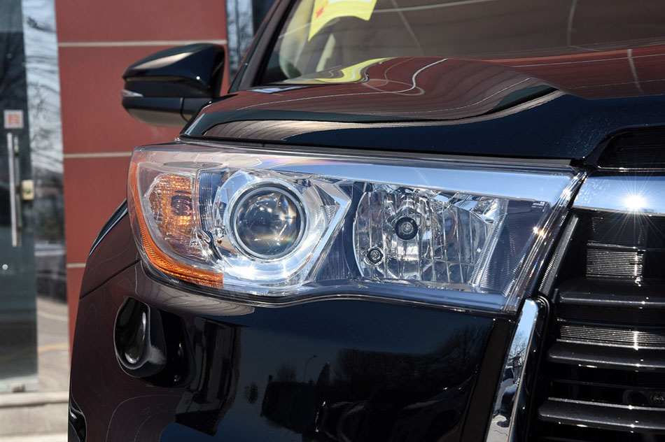 2015款 2.0T 两驱精英版 7座 细节