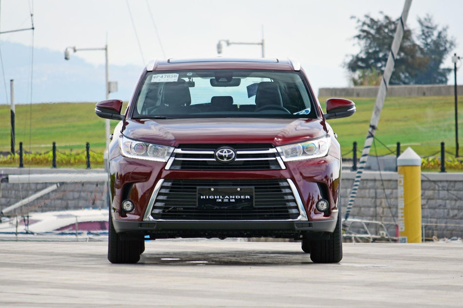 2018款 2.0T 四驱尊贵版 7座 外观