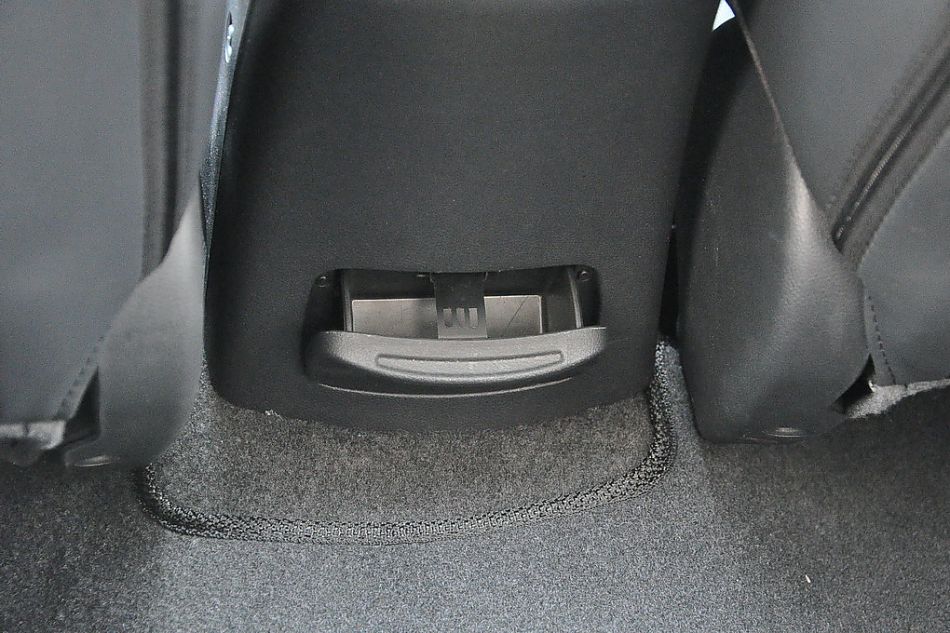 东风悦达起亚福瑞迪试车实拍图 内饰