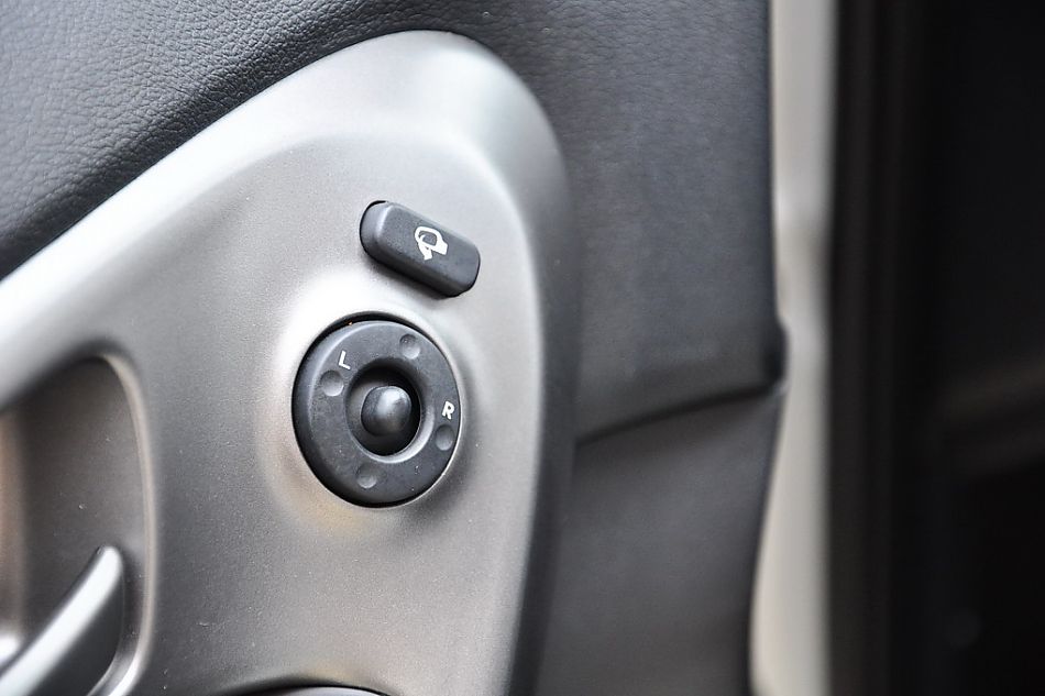 东风悦达起亚福瑞迪试车实拍图 内饰