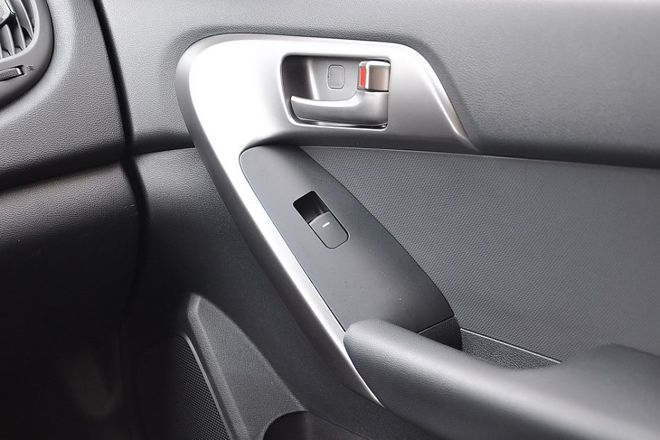 东风悦达起亚福瑞迪试车实拍图 内饰