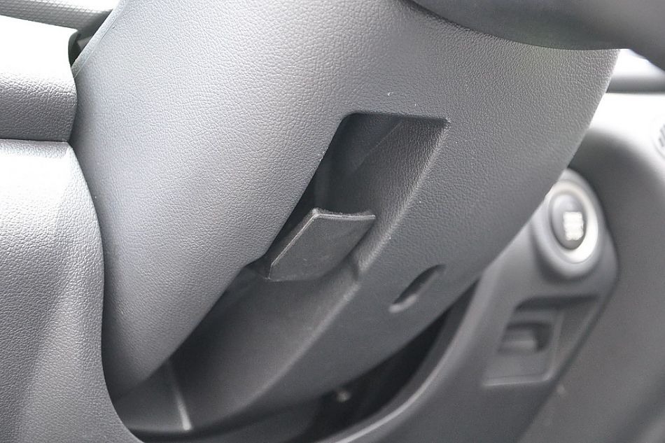 东风悦达起亚福瑞迪试车实拍图 内饰