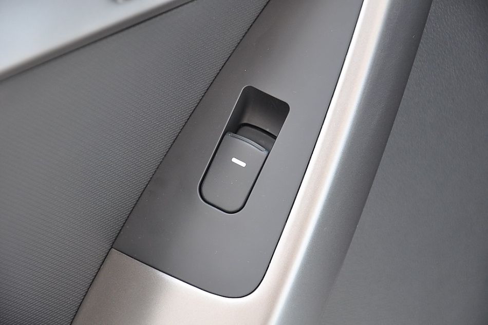 东风悦达起亚福瑞迪试车实拍图 内饰