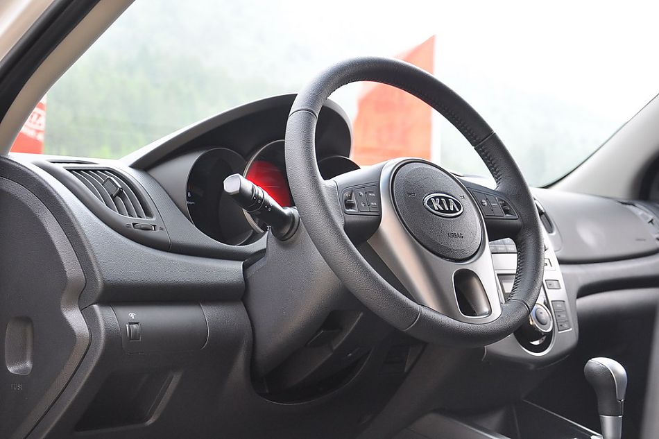 东风悦达起亚福瑞迪试车实拍图 内饰