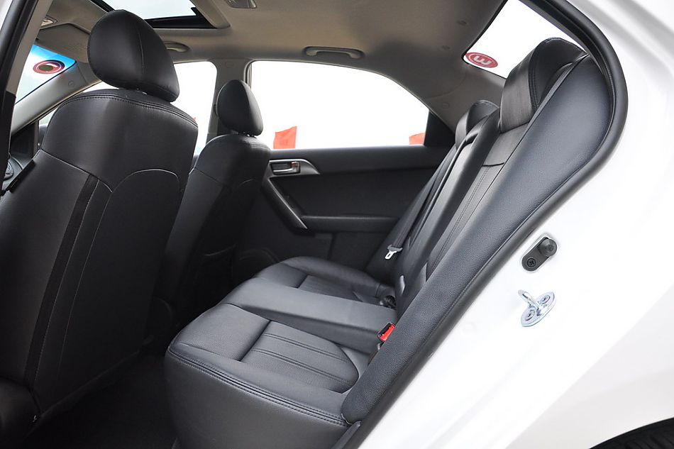 东风悦达起亚福瑞迪试车实拍图 内饰