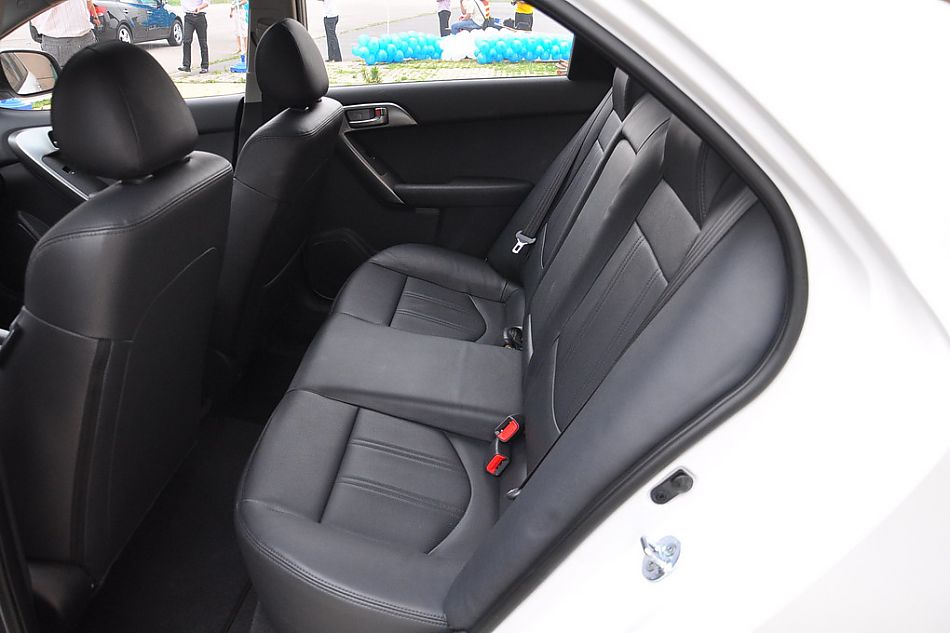 东风悦达起亚福瑞迪试车实拍图 内饰