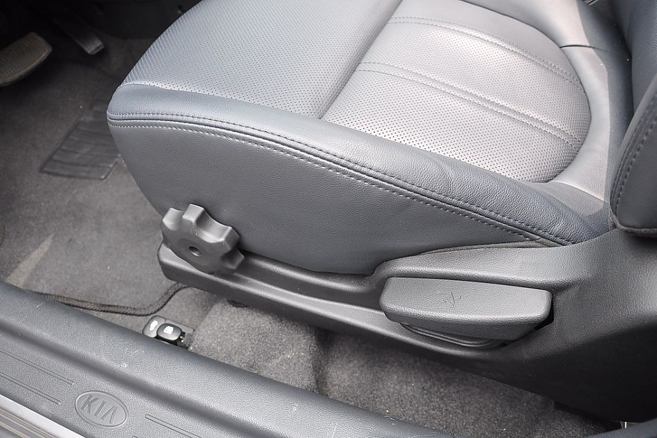 东风悦达起亚福瑞迪试车实拍图 内饰