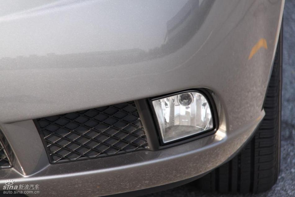 起亚福瑞迪海外静态体验