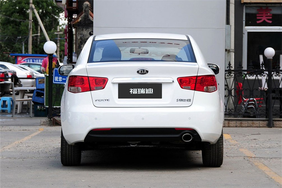 福瑞迪 2012款 1.6L AT Premium 纪念版 外观 