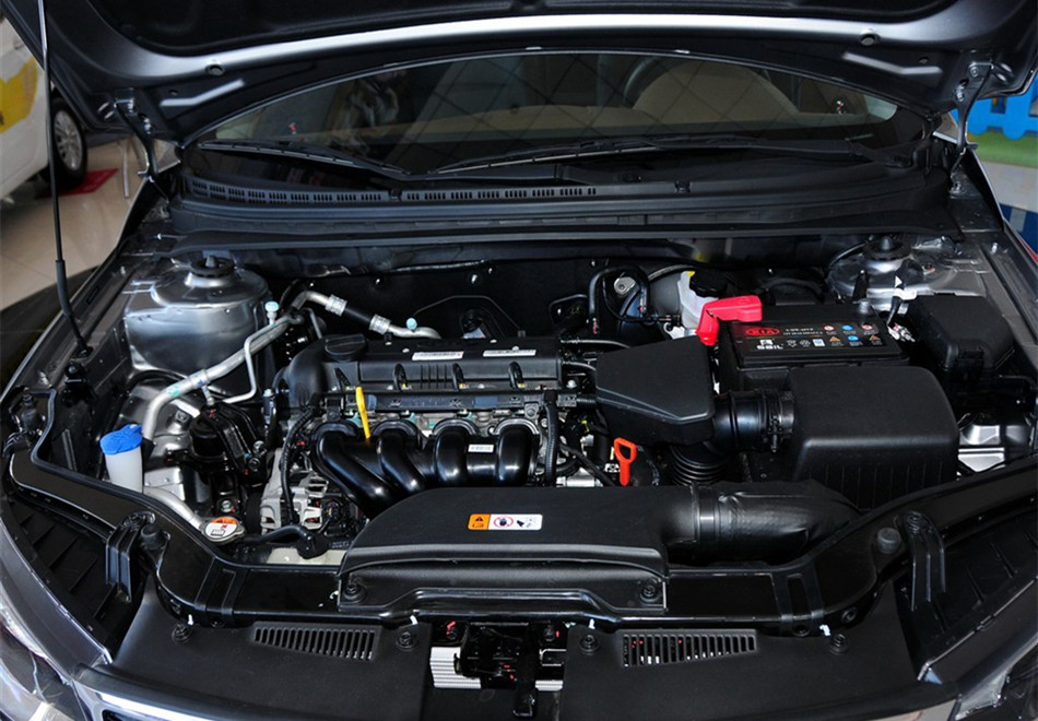 2014款 1.6L AT Premium Special 引擎底盘