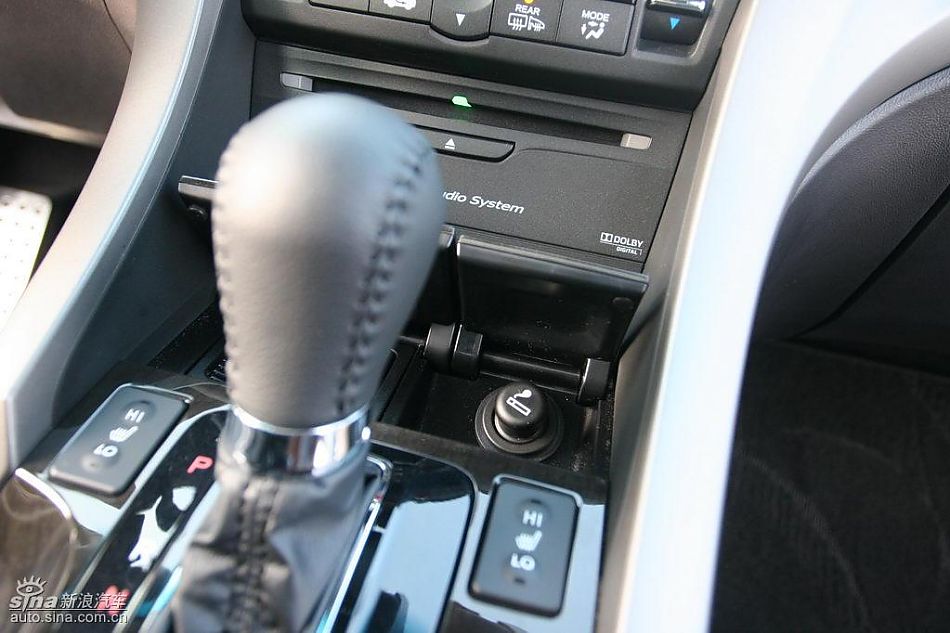 思铂睿内饰及细节