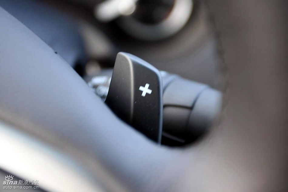 思铂睿内饰及细节