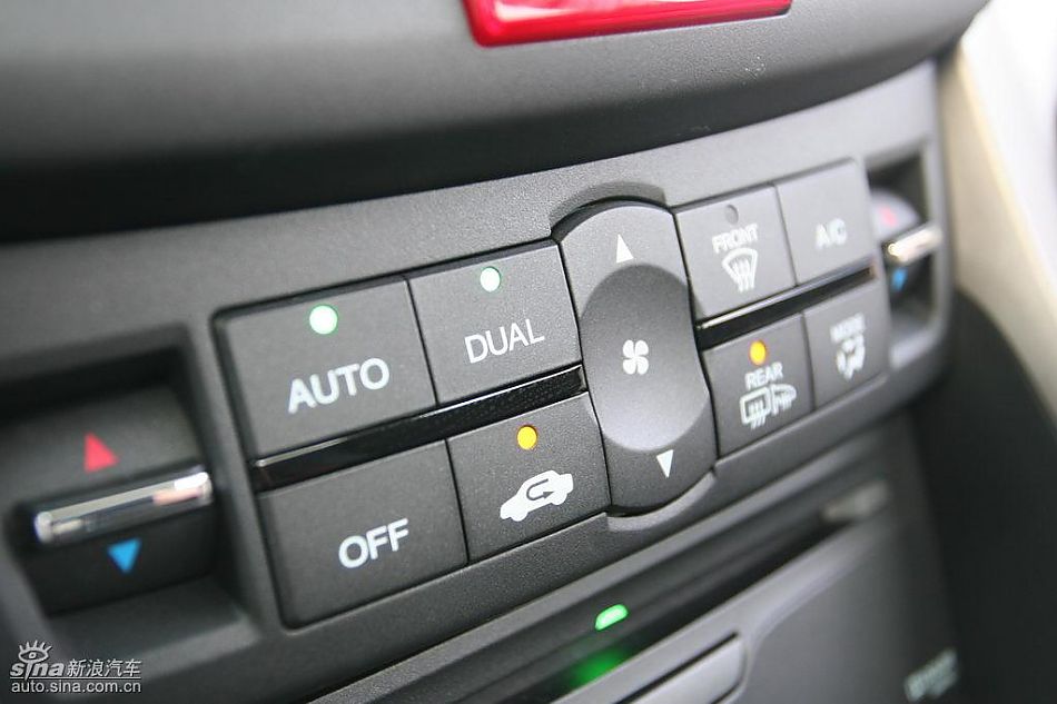 思铂睿内饰及细节