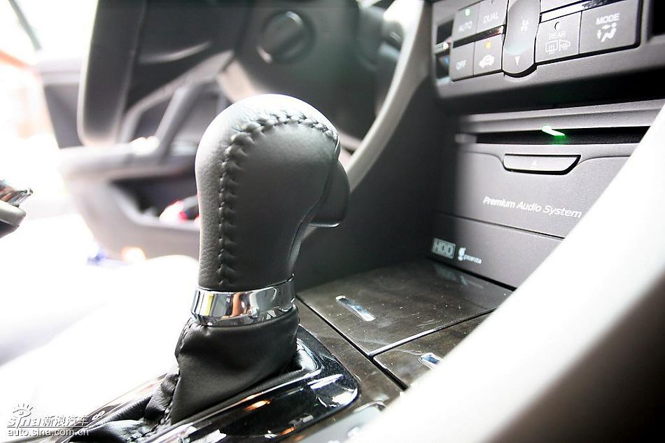思铂睿内饰及细节