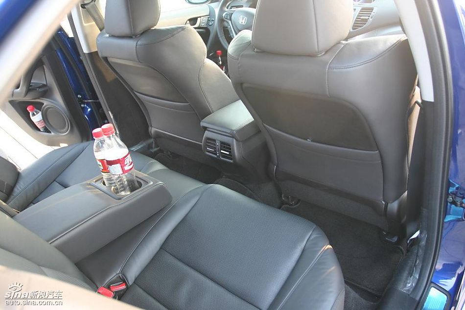 思铂睿内饰及细节