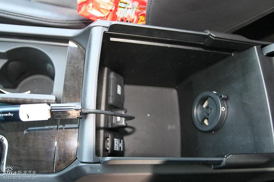 思铂睿内饰及细节