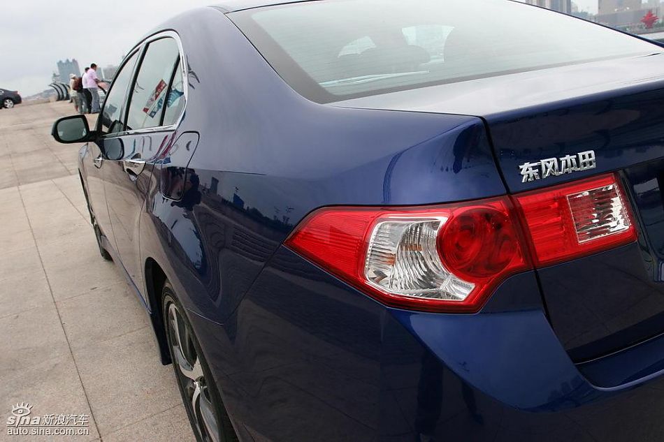 思铂睿Type-S外观及细节