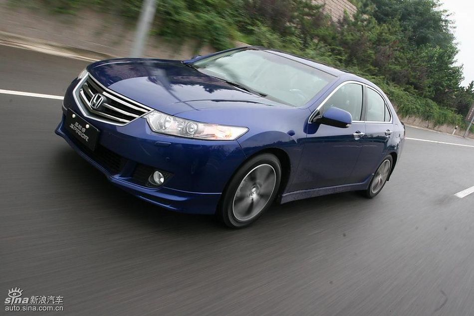 思铂睿行驶动态