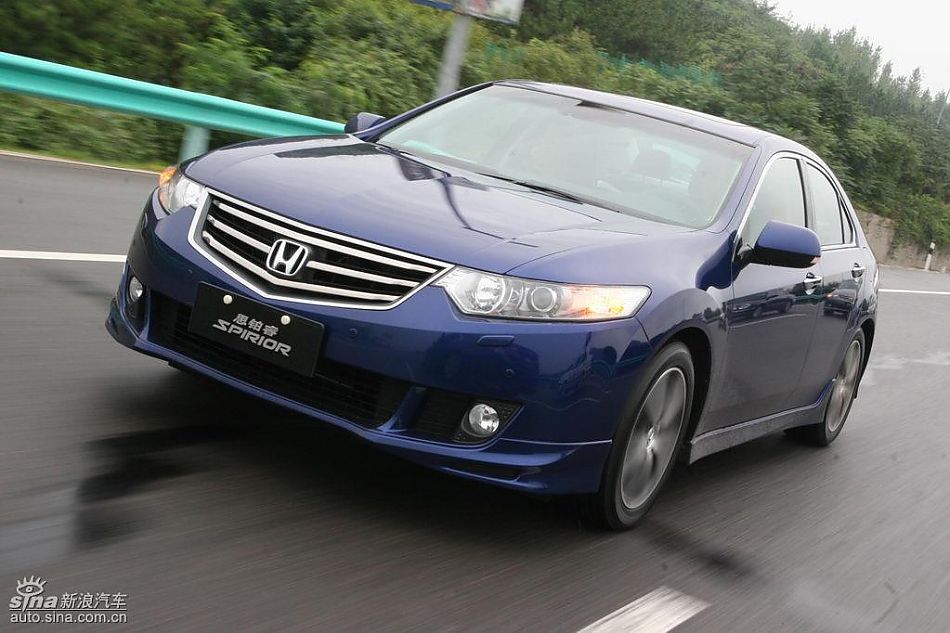 思铂睿行驶动态