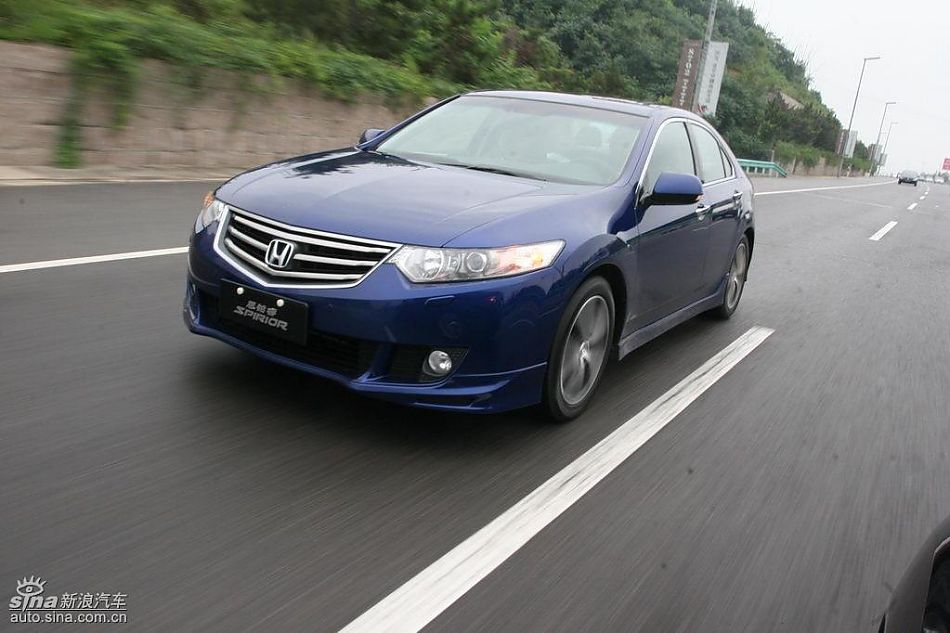 思铂睿行驶动态