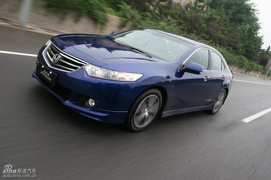 思铂睿行驶动态