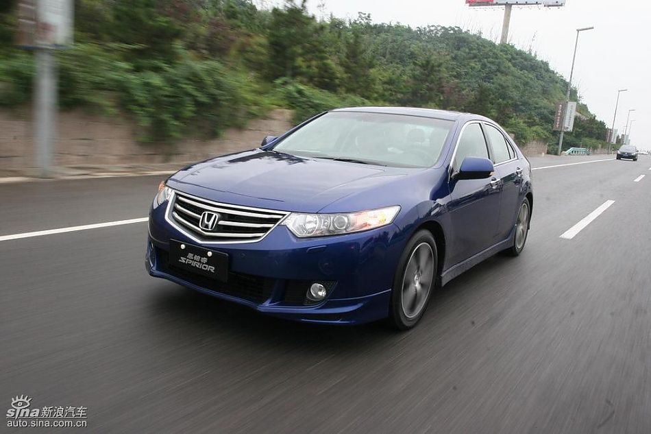 思铂睿行驶动态