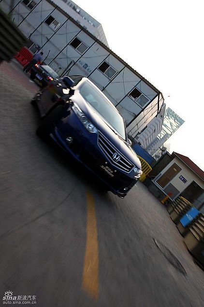 思铂睿行驶动态