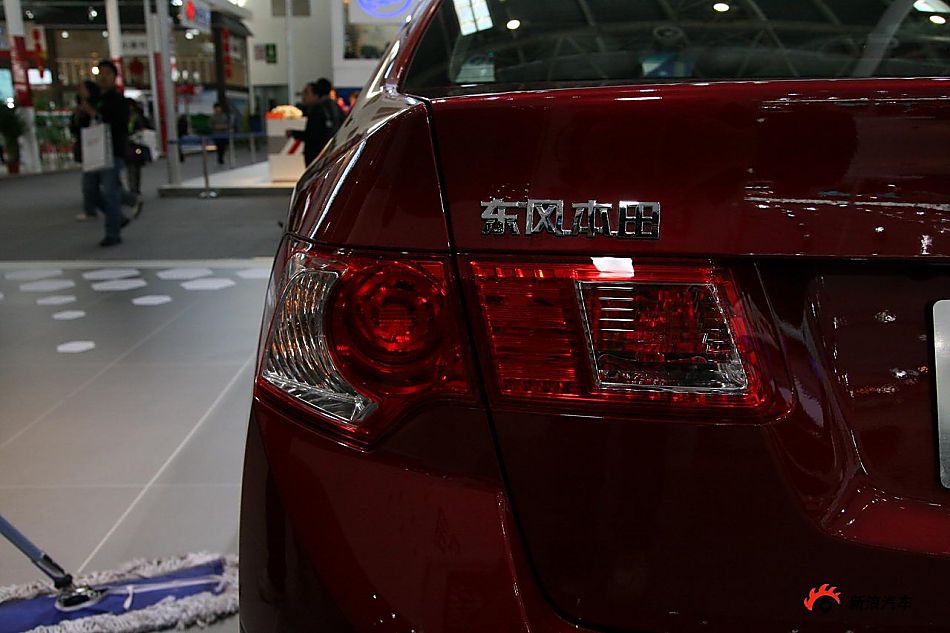 东风本田思铂睿