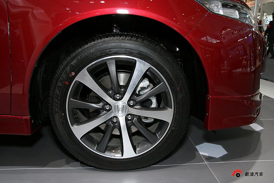 东风本田思铂睿