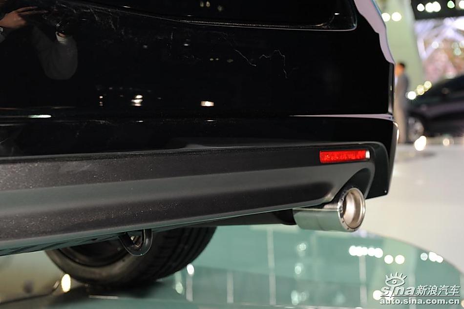 东风本田思铂睿车展实拍图