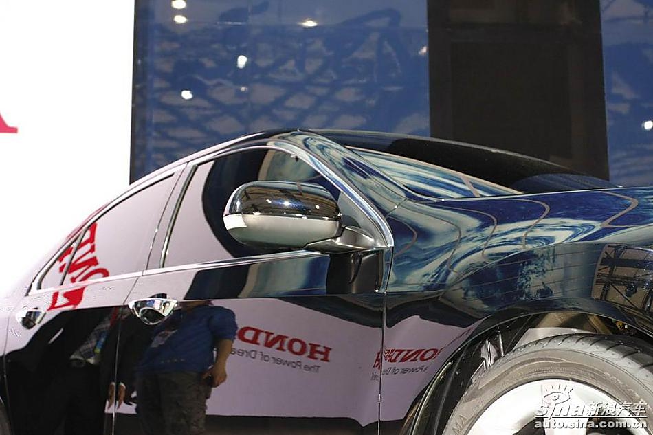 东风本田思铂睿车展实拍图