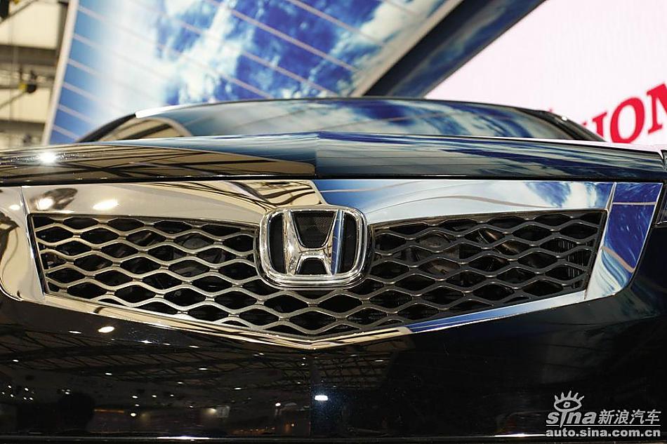 东风本田思铂睿车展实拍图