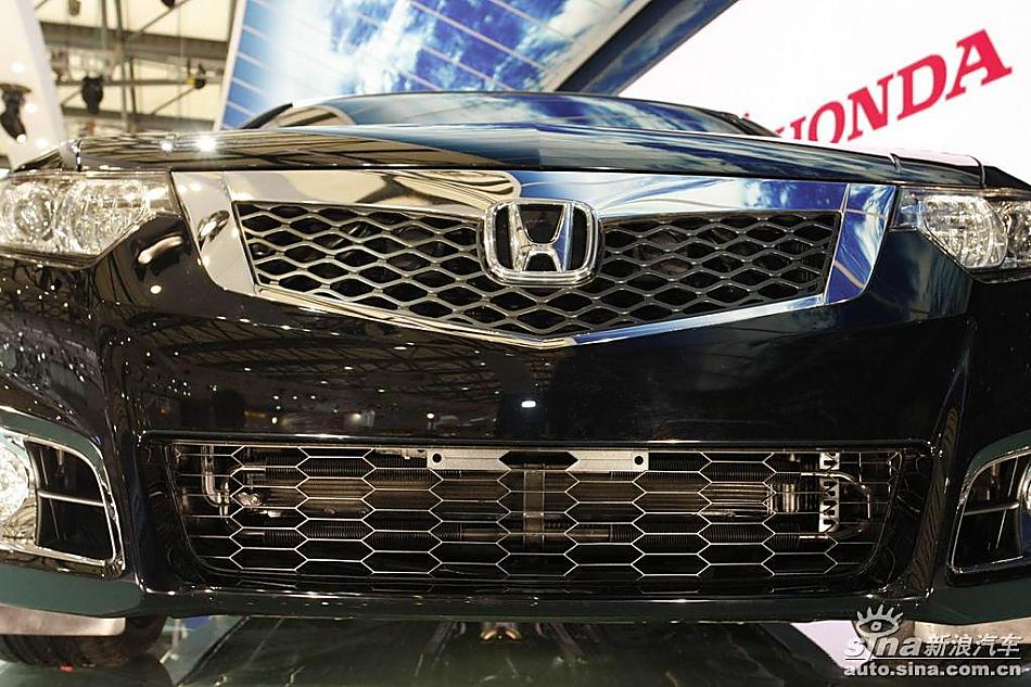东风本田思铂睿车展实拍图