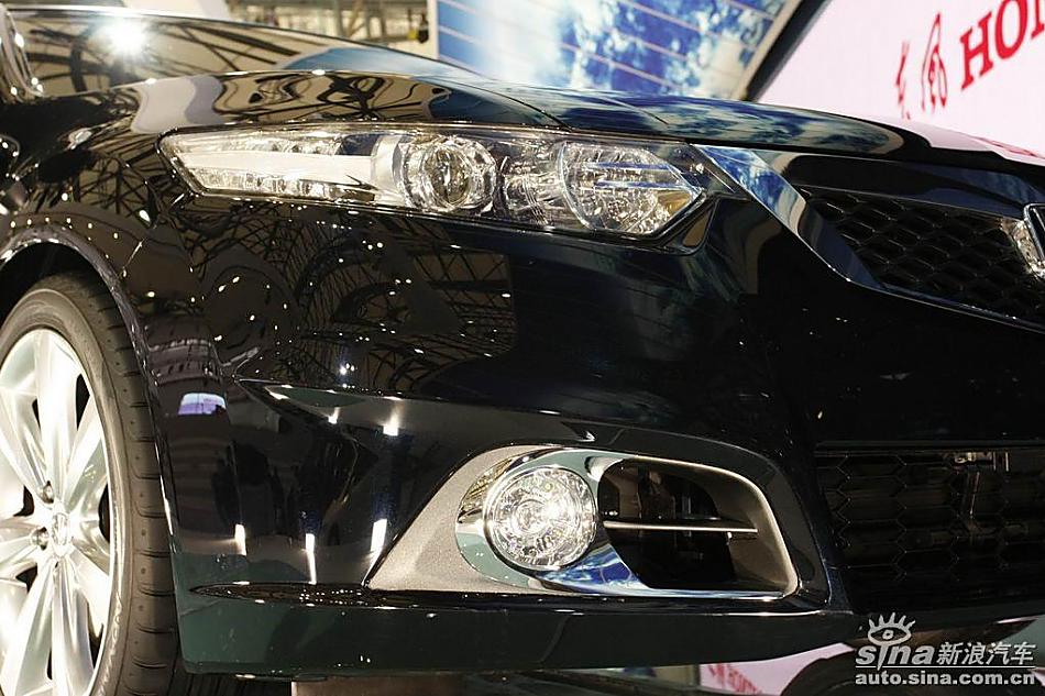 东风本田思铂睿车展实拍图