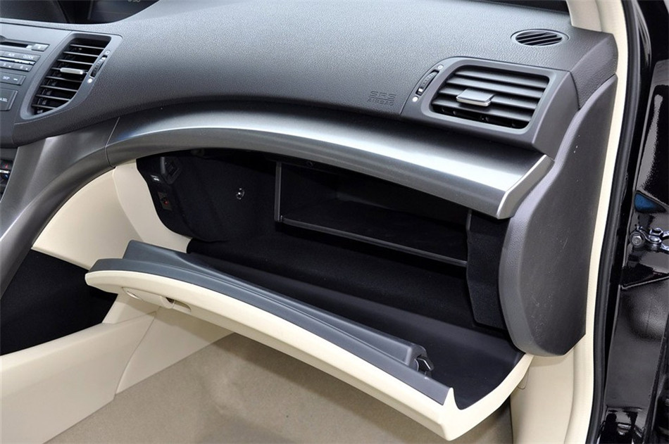 2013款思铂睿2.0L自动豪华版