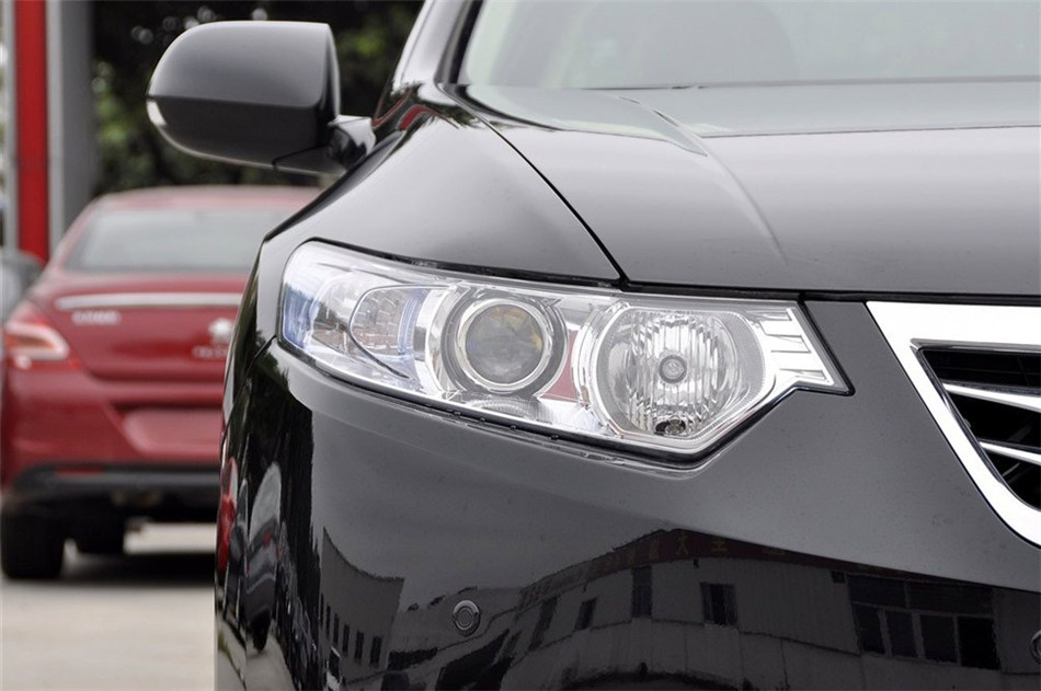 2013款思铂睿2.0L自动豪华版