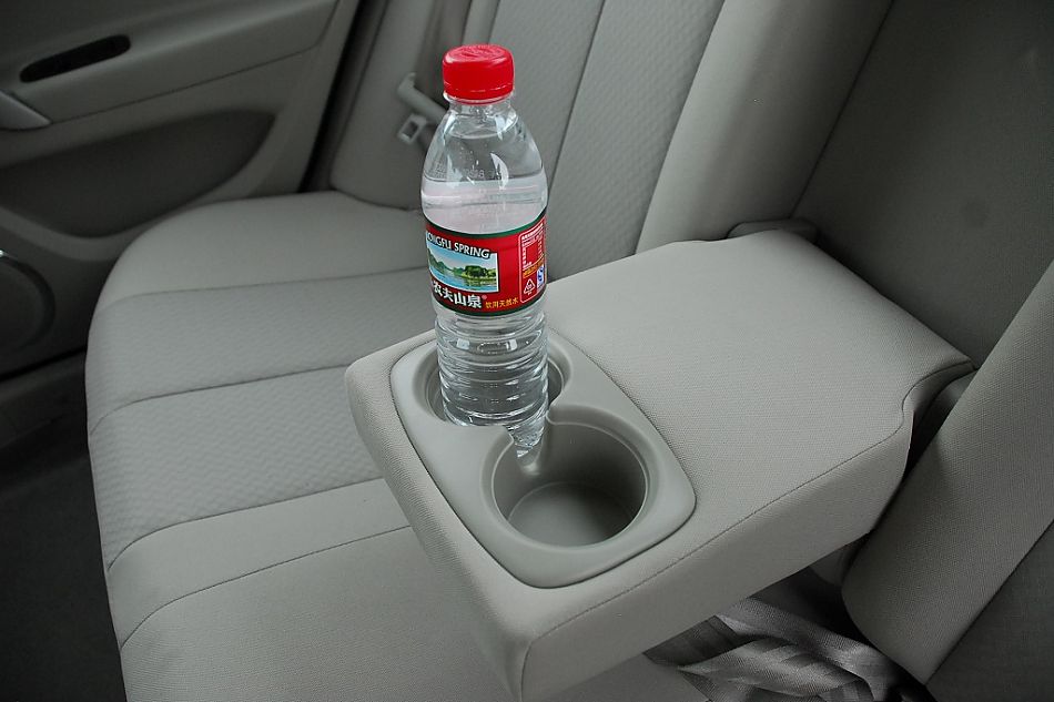 江淮和悦内饰图