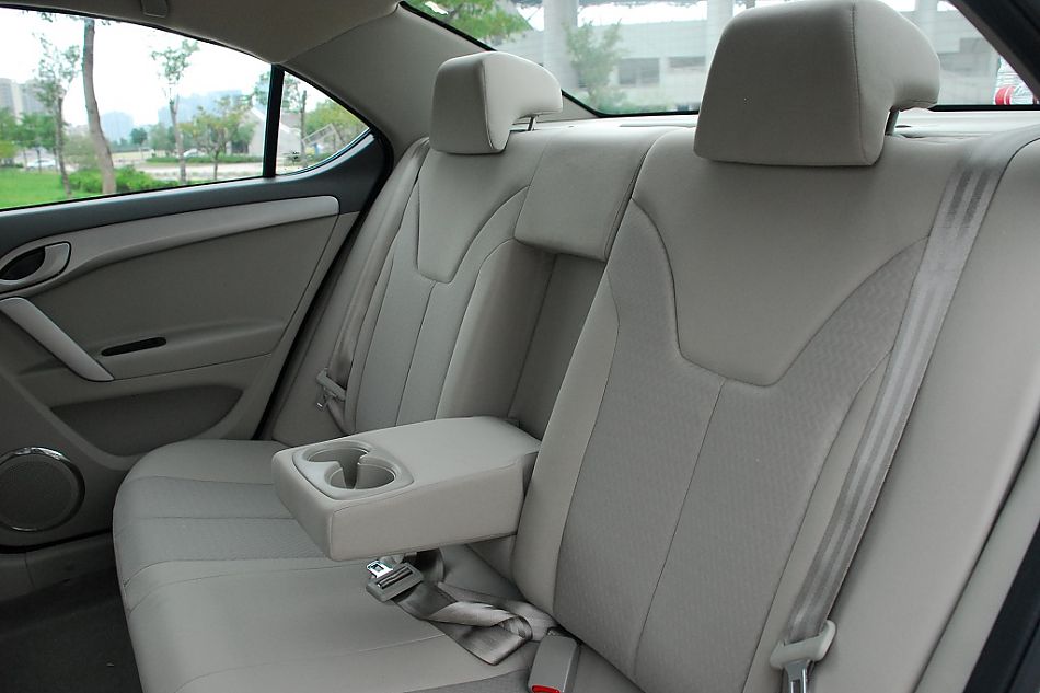 江淮和悦内饰图