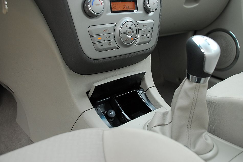 江淮和悦内饰图